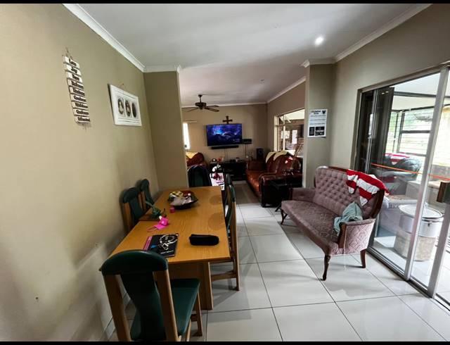 3 BEDROOM HOUSE FOR SALE IN MODDER EAST